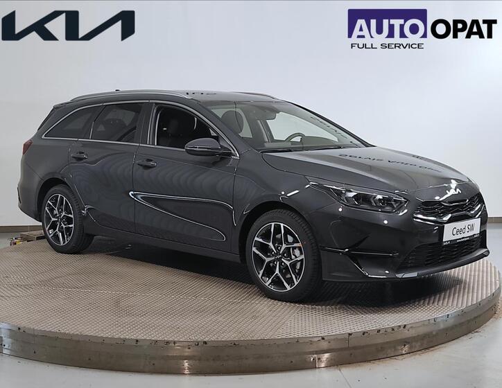 KIA Ceed 10