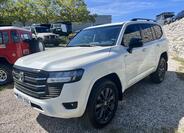 Toyota Land Cruiser 4