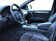 Audi Q7 15