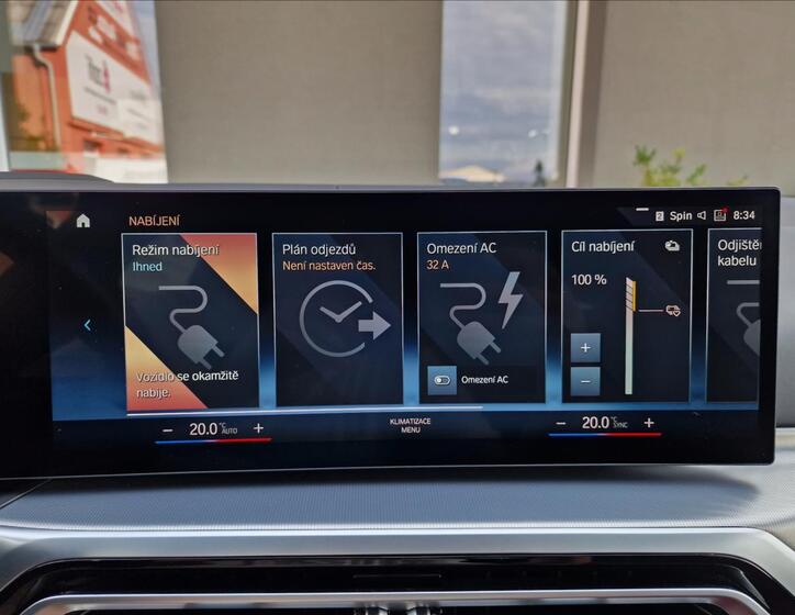BMW i4 29