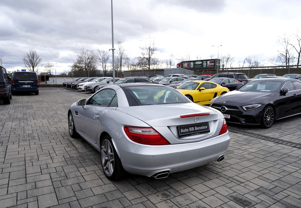 Mercedes-Benz SLK