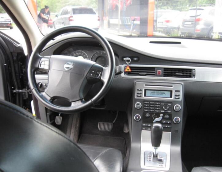 Volvo S80 14