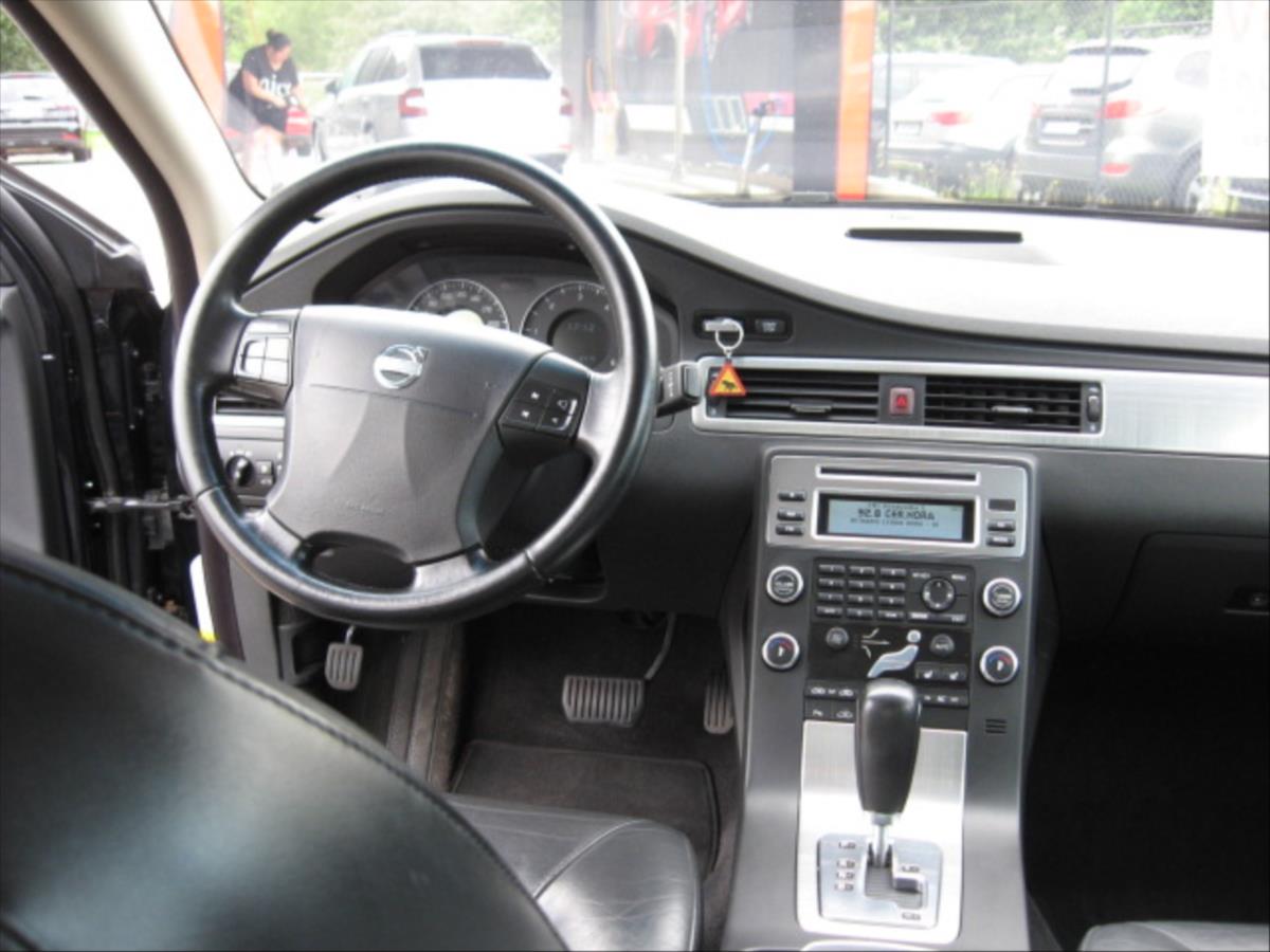 Volvo S80