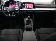 Volkswagen Golf 8