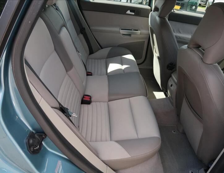 Volvo V50 18