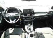 Hyundai i30 27