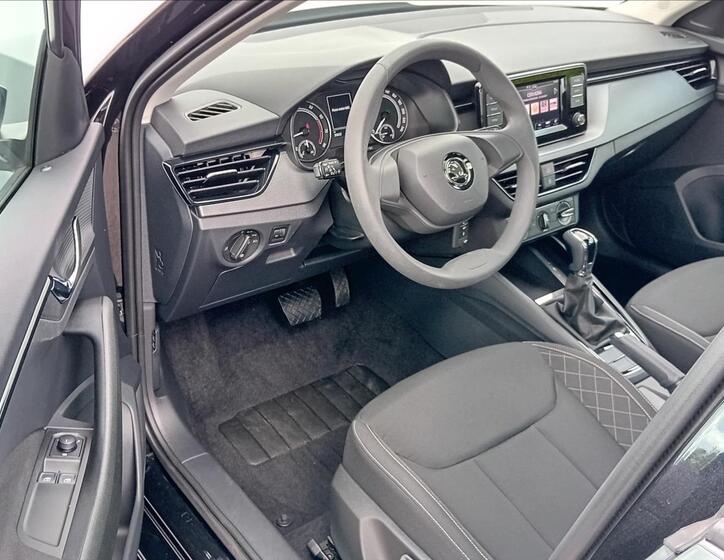 Škoda Kamiq 5