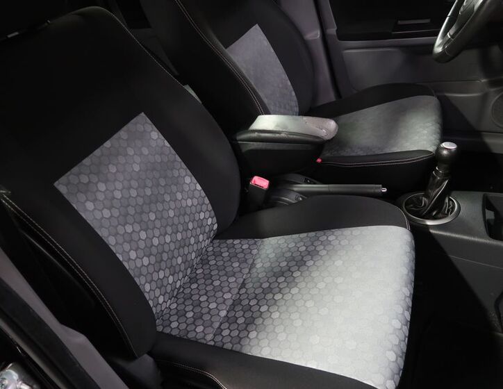 Suzuki SX4 13