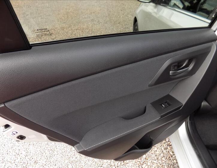 Toyota Auris 29