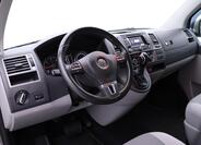 Volkswagen Caravelle 24