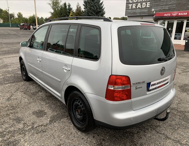Volkswagen Touran 3