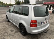 Volkswagen Touran 3