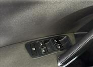 Volkswagen Golf 10