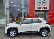Toyota Yaris Cross 3