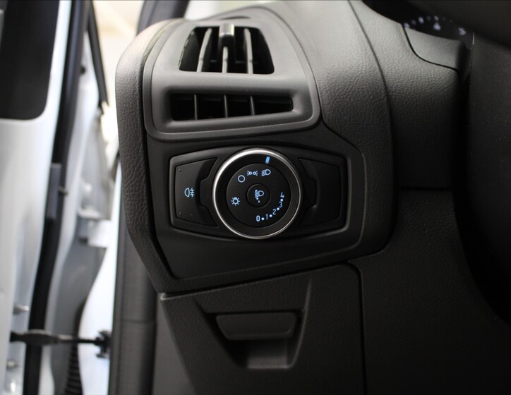 Ford Focus 16