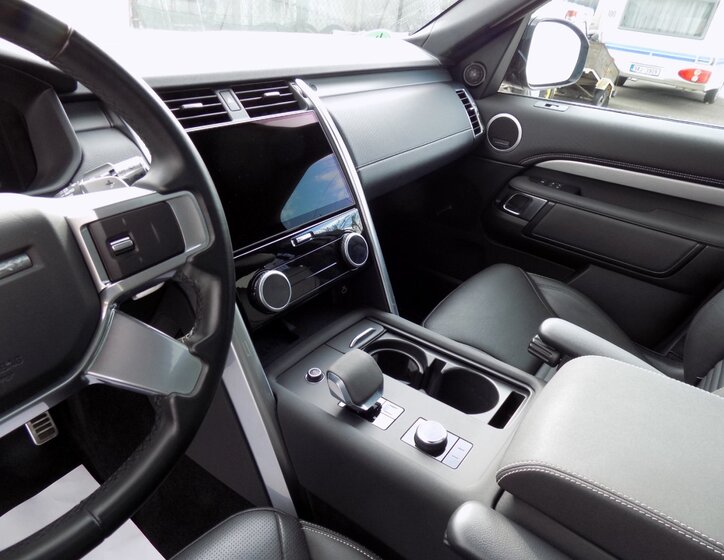 Land Rover Discovery 38