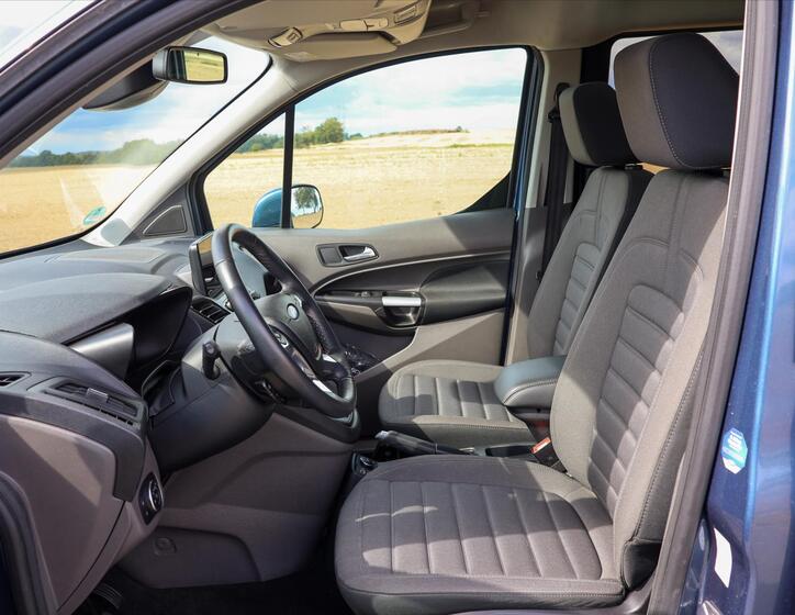 Ford Tourneo Connect 13