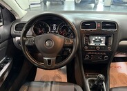 Volkswagen Golf 17