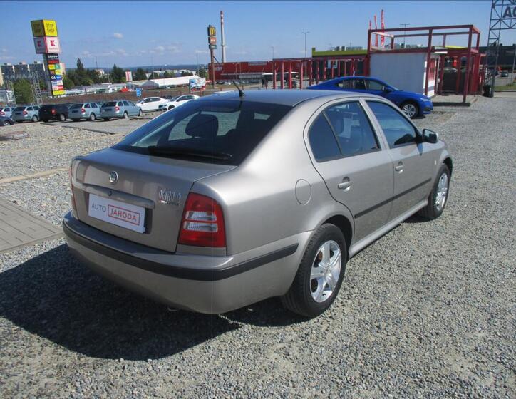 Škoda Octavia 8