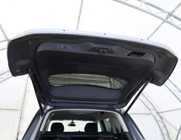 Citroën Grand C4 SpaceTourer 14