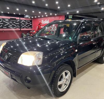 Nissan X-Trail 1