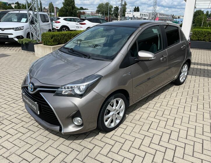 Toyota Yaris 2