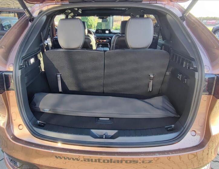 Mazda CX-80 14