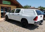 Toyota Hilux 4