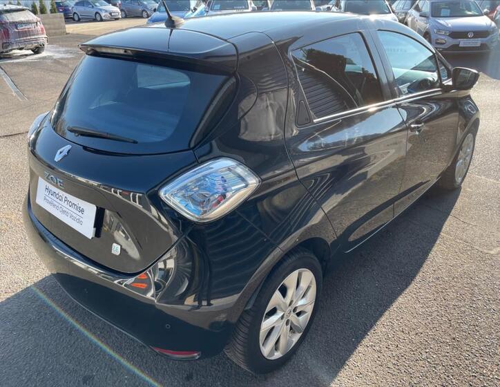 Renault ZOE 9