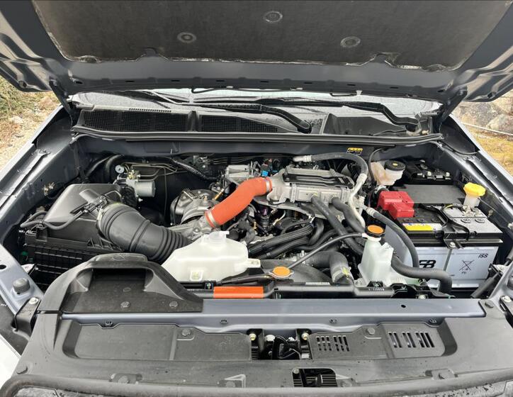 Isuzu D-Max 23