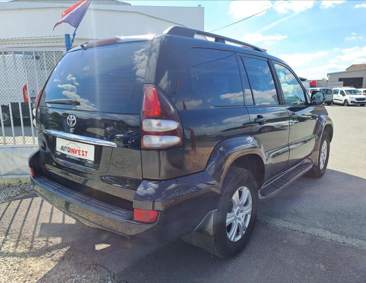 Toyota Land Cruiser 3