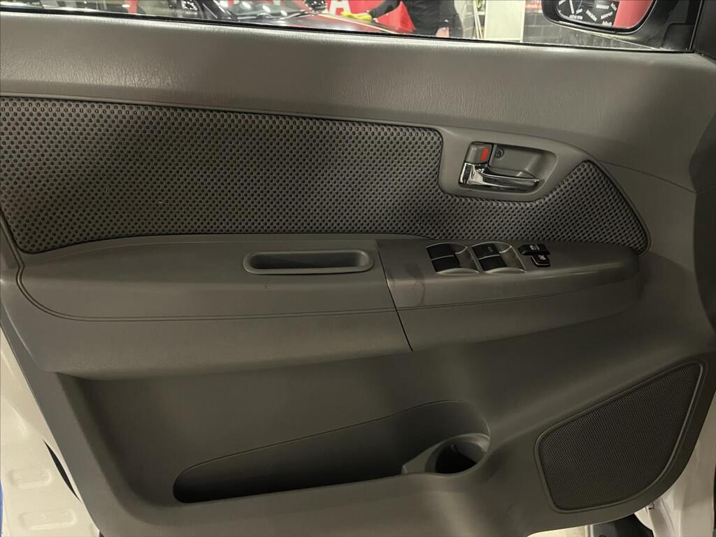 Toyota Hilux 20