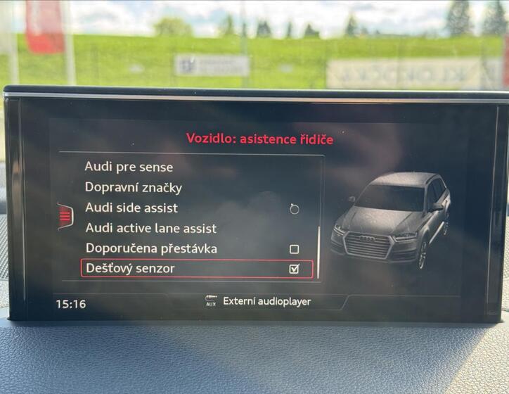 Audi Q7 19