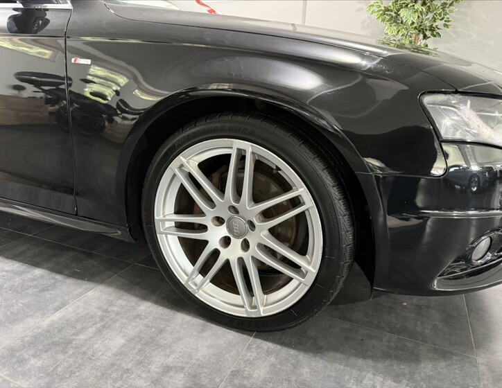 Audi A4 33
