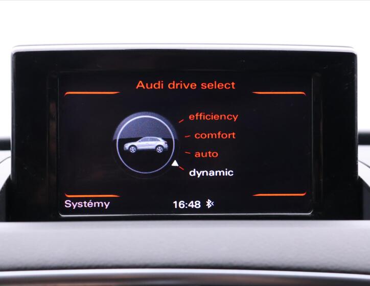 Audi Q3 27