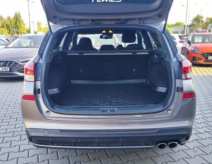 Hyundai i30 9