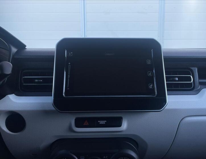 Suzuki Ignis 23