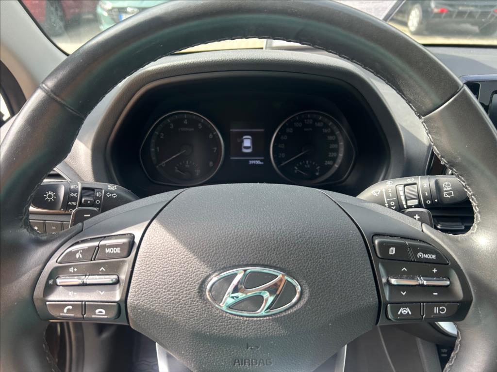 Hyundai i30 13