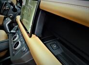 Land Rover Defender 32