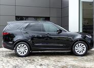 Land Rover Discovery 5