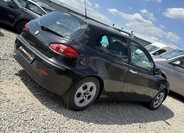 Alfa Romeo 147 5