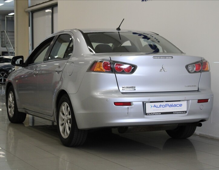 Mitsubishi Lancer 3
