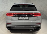 Audi Q8 9