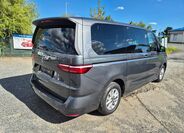 Volkswagen Multivan 36