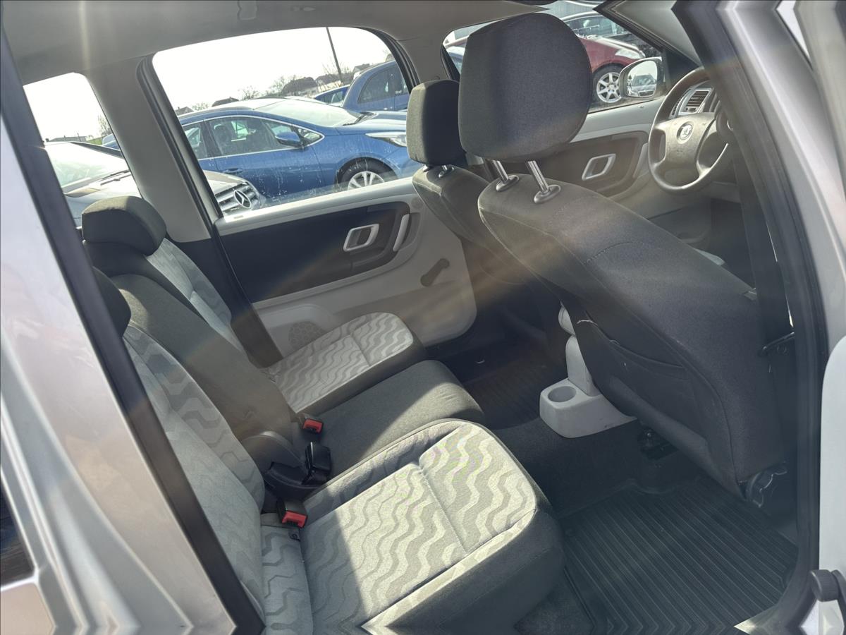 Škoda Roomster