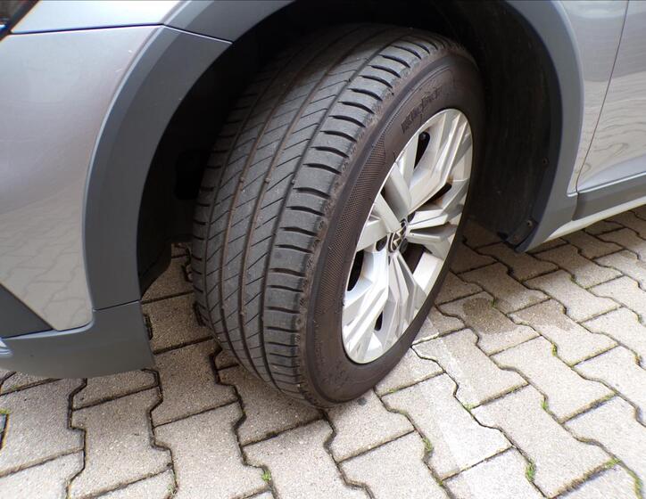 Volkswagen Passat 31