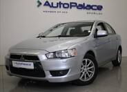 Mitsubishi Lancer 1