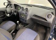 Ford Fiesta 14