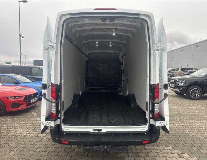 Ford Transit 11