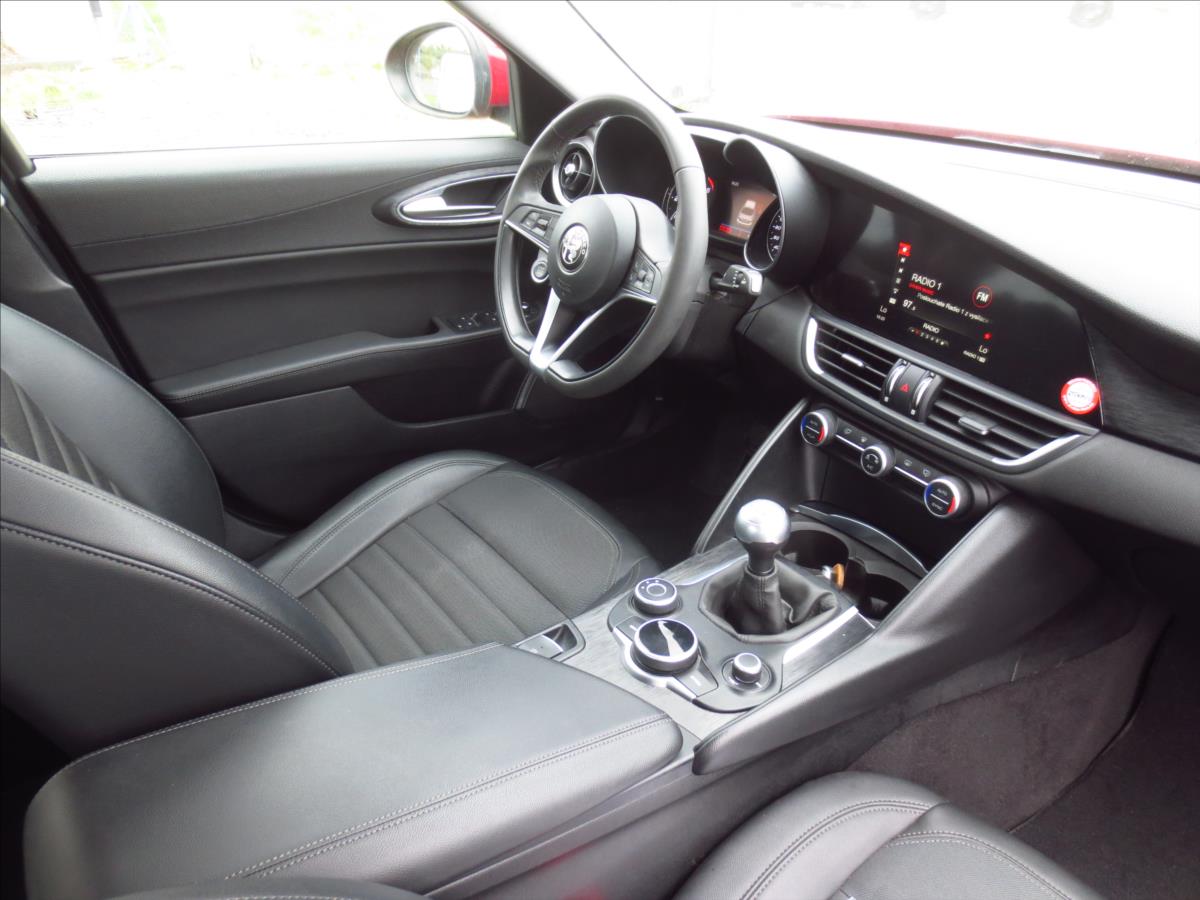 Alfa Romeo Giulia